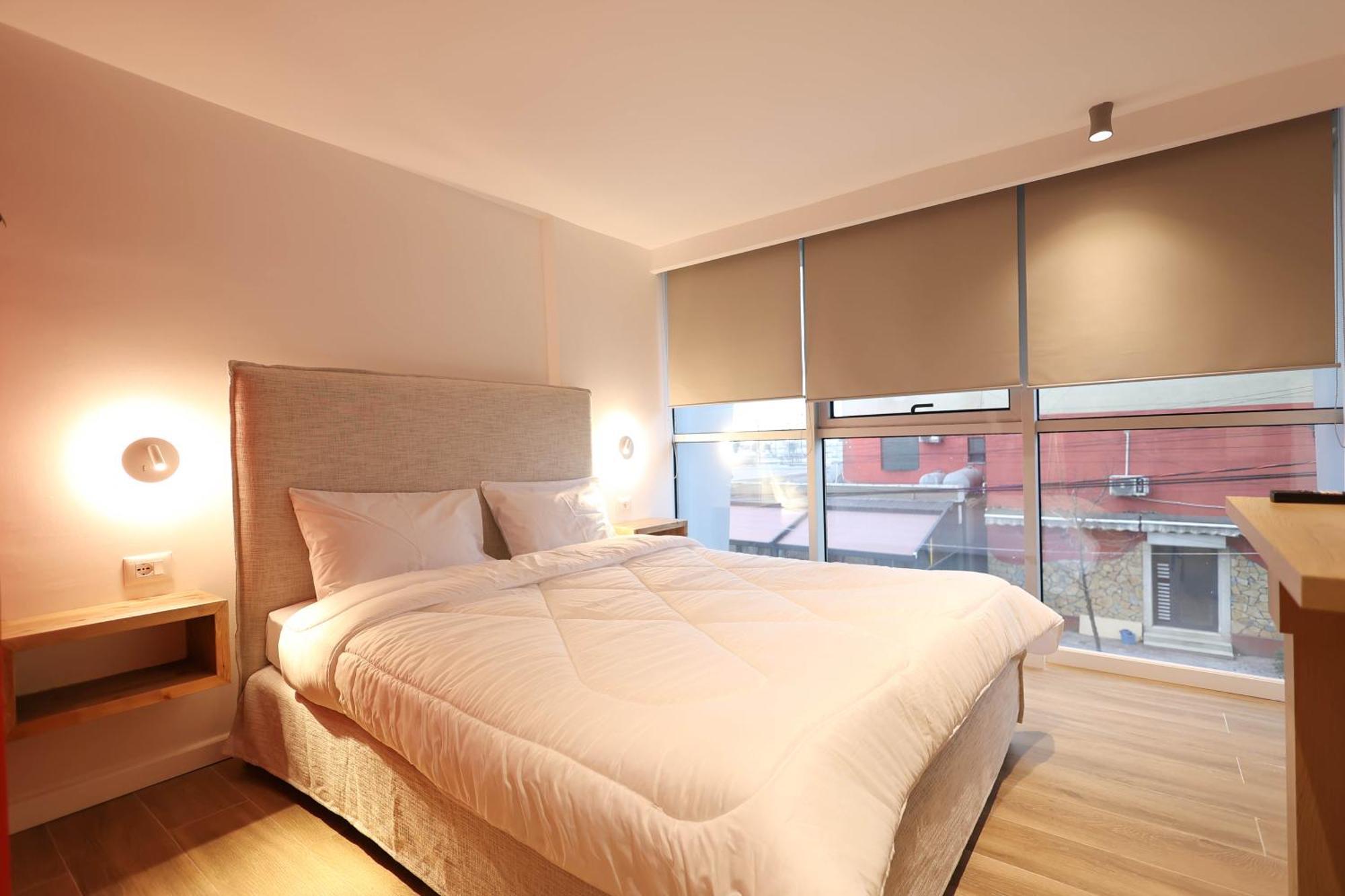 Grandstay Studios Durrës Esterno foto