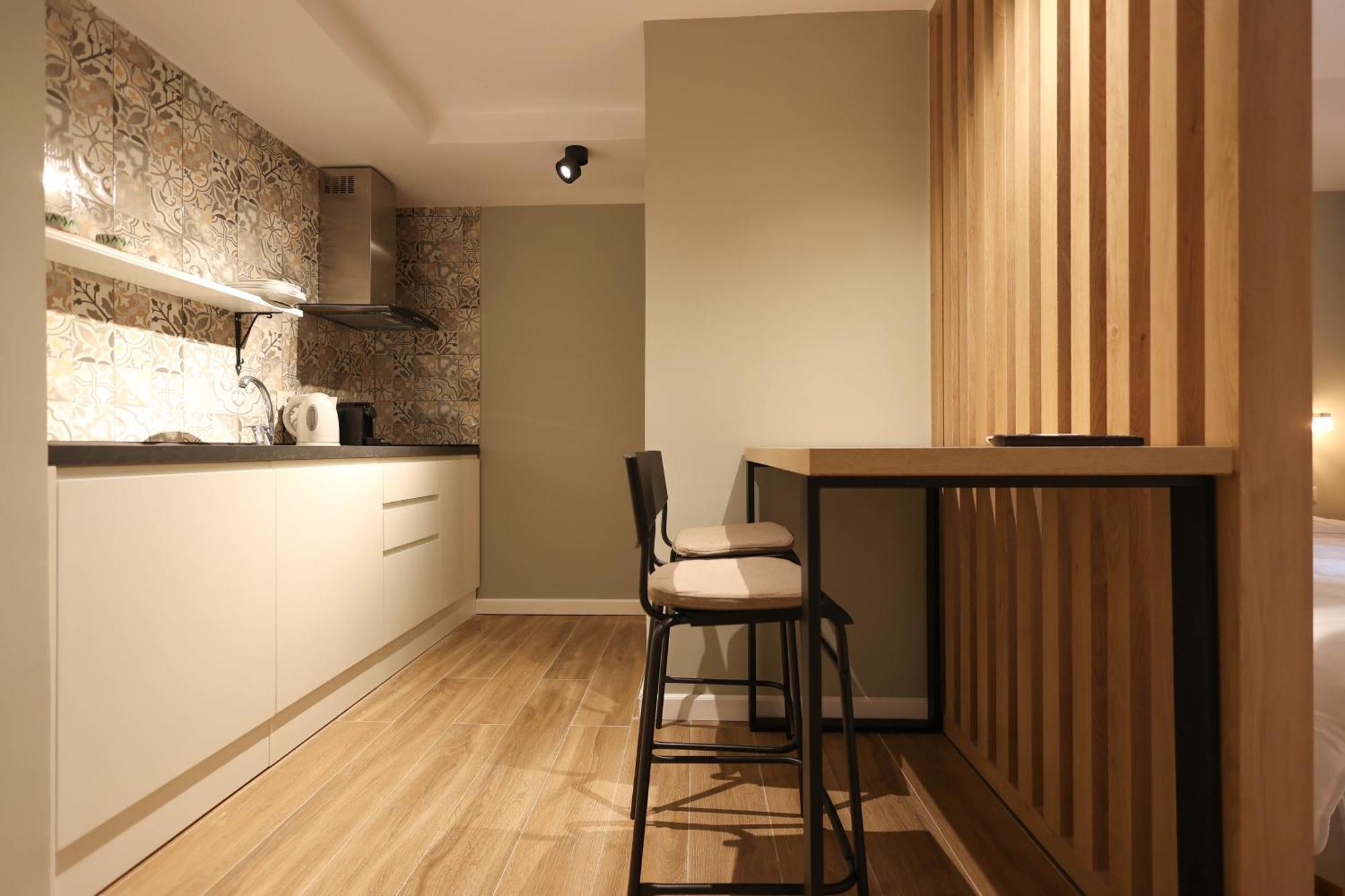 Grandstay Studios Durrës Esterno foto