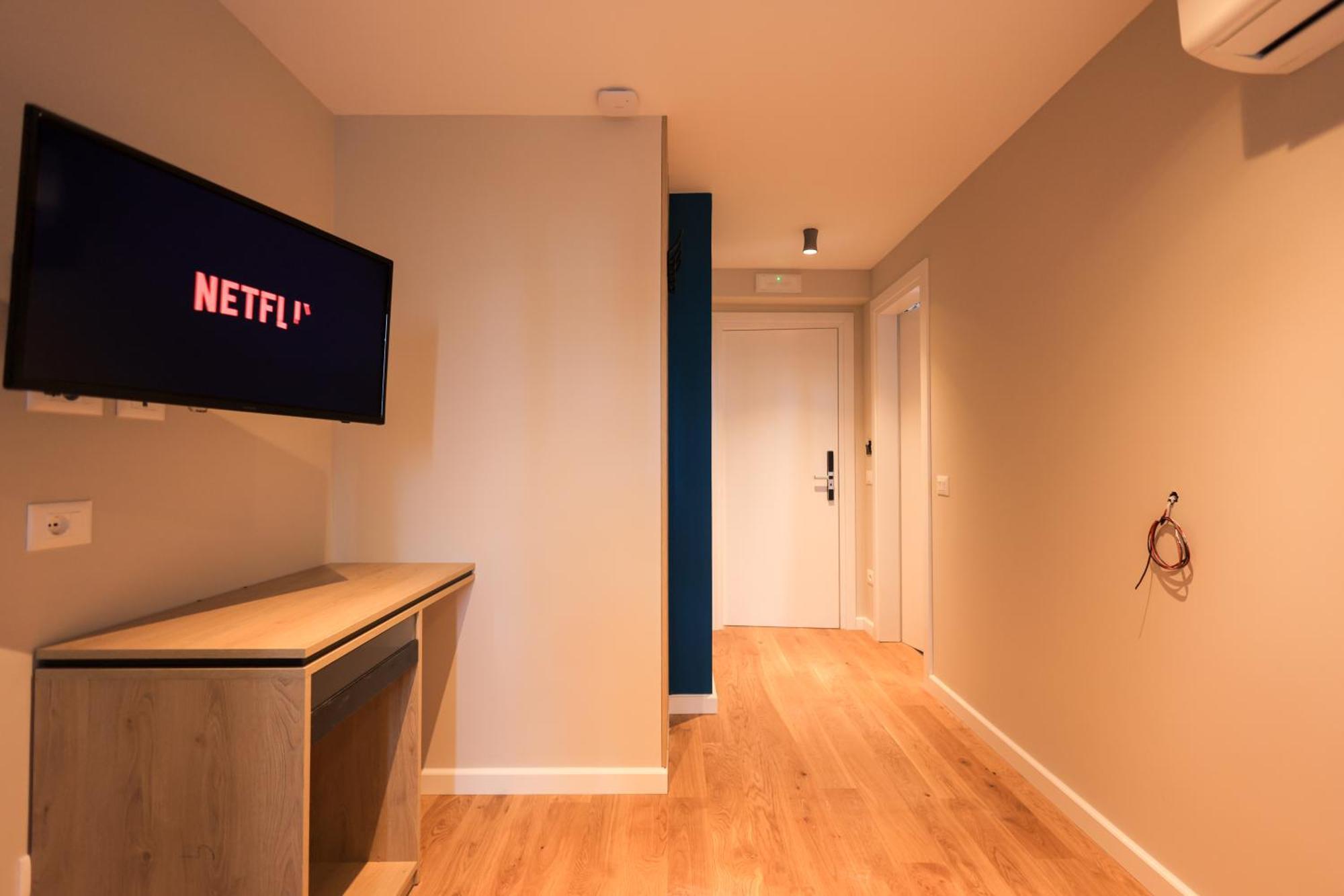 Grandstay Studios Durrës Esterno foto