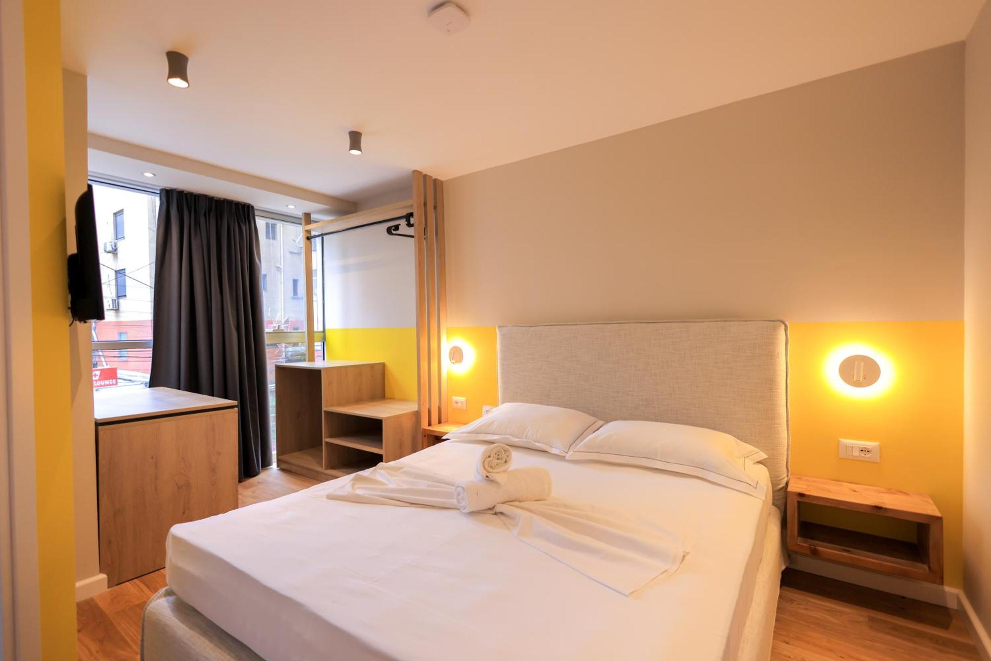 Grandstay Studios Durrës Esterno foto